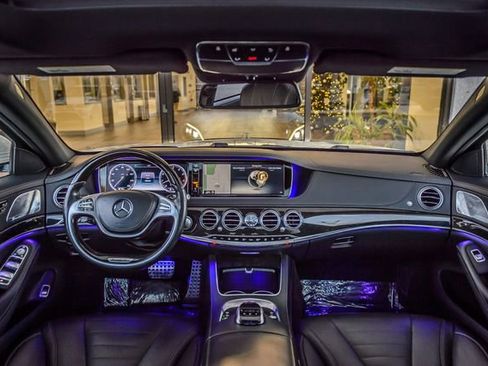 Used 2015 Mercedes-Benz S 550 Sedan image 3