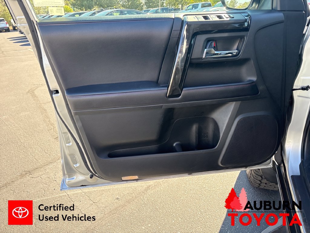 Certified 2019 Toyota 4Runner TRD Off-Road AWD/4WD image 10