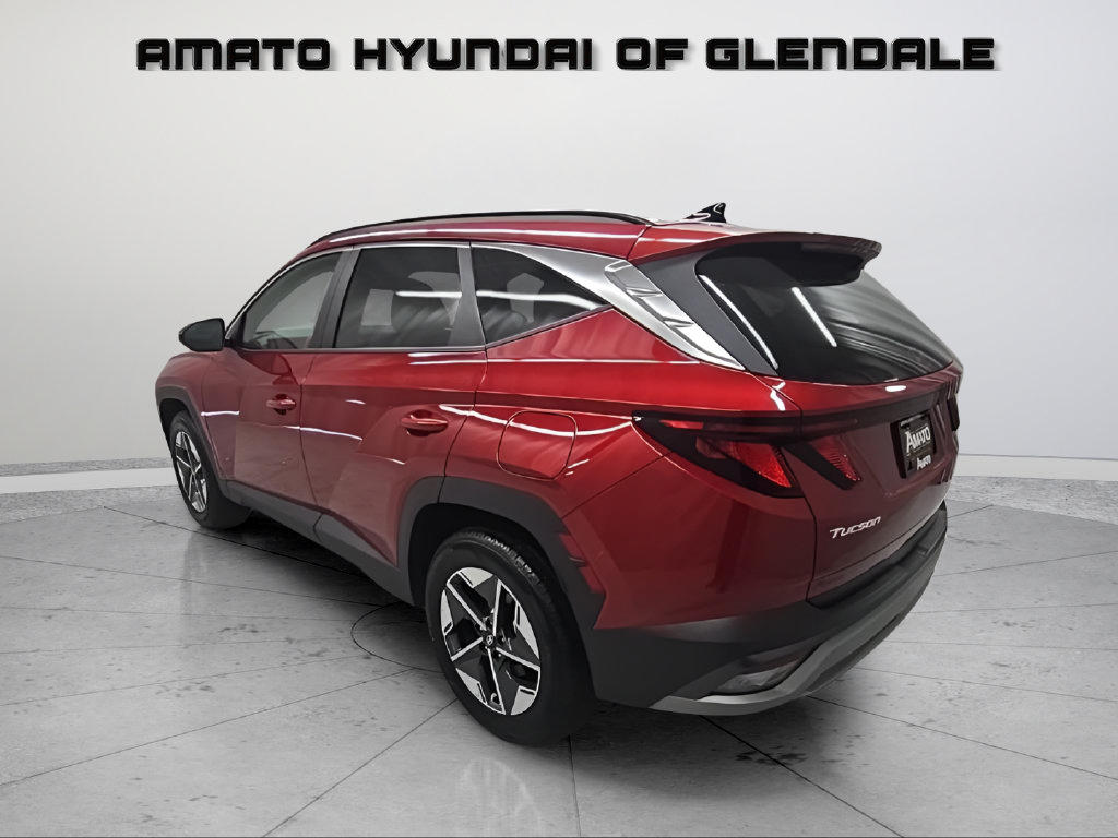 Certified 2025 Hyundai Tucson SEL AWD/4WD image 3