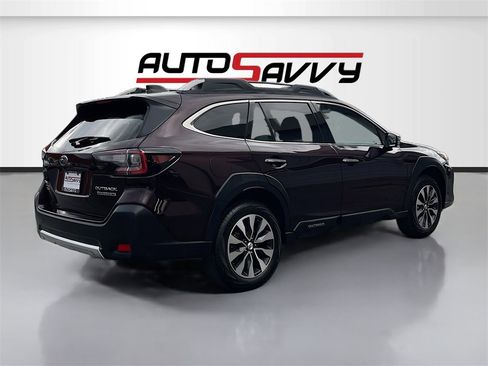 Used 2024 Subaru Outback Touring XT image 7