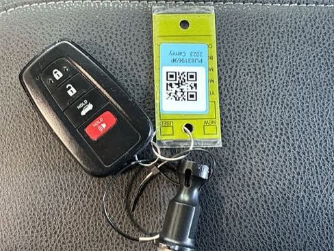 Used 2023 Toyota Camry XSE image 36