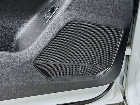 Used 2020 Audi Q3 2.0T Premium w/ Convenience Package image 18