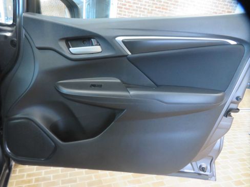 Used 2016 Honda Fit LX image 23