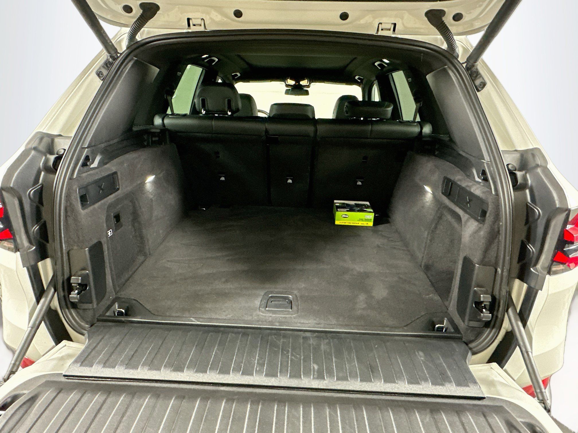 Used 2026 BMW X5 sDrive40i RWD image 28