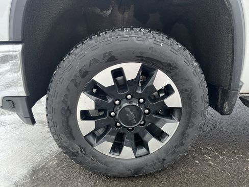 Used 2023 Chevrolet Silverado 2500 LT w/ All Star Edition image 17