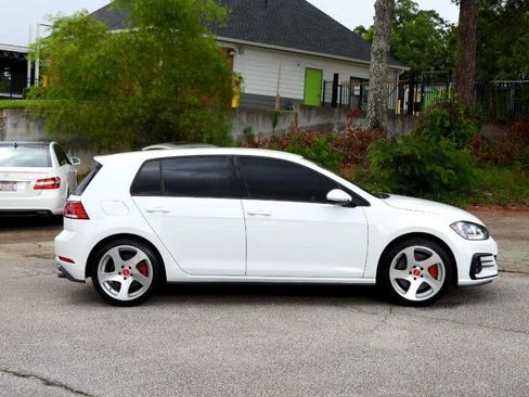 Used 2020 Volkswagen GTI S image 20
