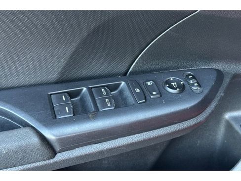 Used 2019 Honda Civic LX image 12