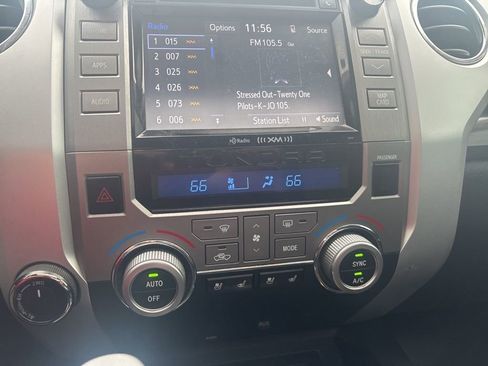 Used 2017 Toyota Tundra Platinum image 25