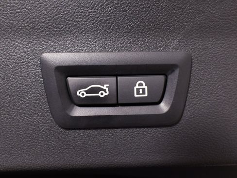 Used 2022 BMW X4 xDrive30i w/ Convenience Package image 65