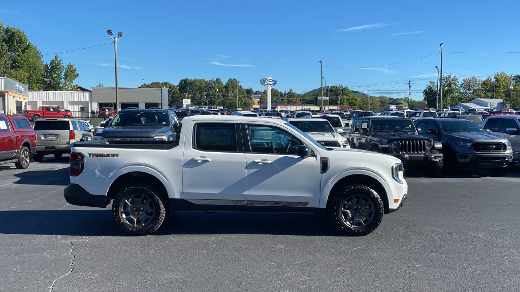 New 2026 Ford Maverick Tremor AWD/4WD image 4