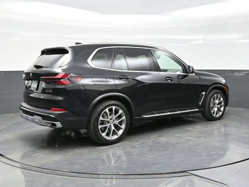 Used 2024 BMW X5 xDrive40i AWD/4WD image 7