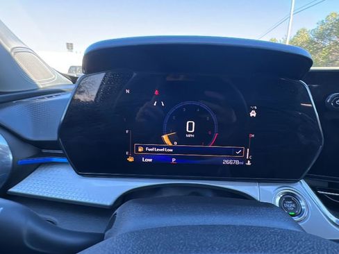 Used 2024 Chevrolet Trax LT image 13