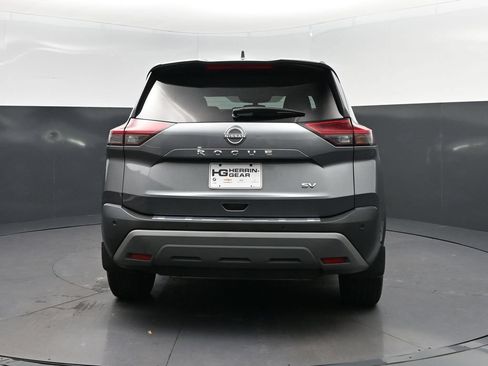 Used 2023 Nissan Rogue SV FWD image 6