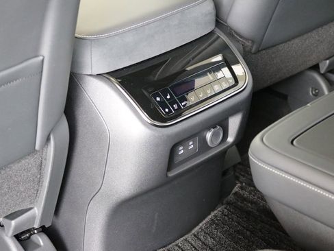 New 2026 INFINITI QX80 Autograph w/ Premium Cargo Package image 28