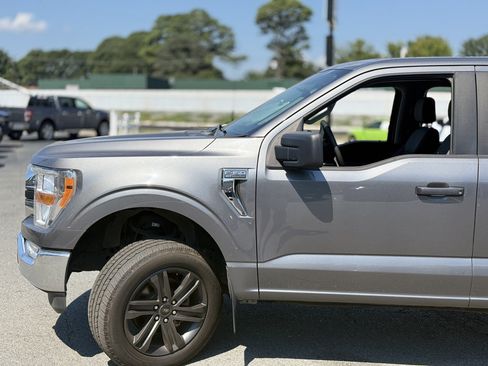 Used 2021 Ford F150 XLT AWD/4WD image 5