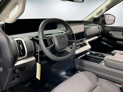 New 2026 Ford Expedition Max Active image 7