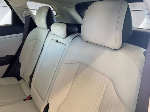 Used 2024 Kia Sportage EX w/ EX Premium Package image 18