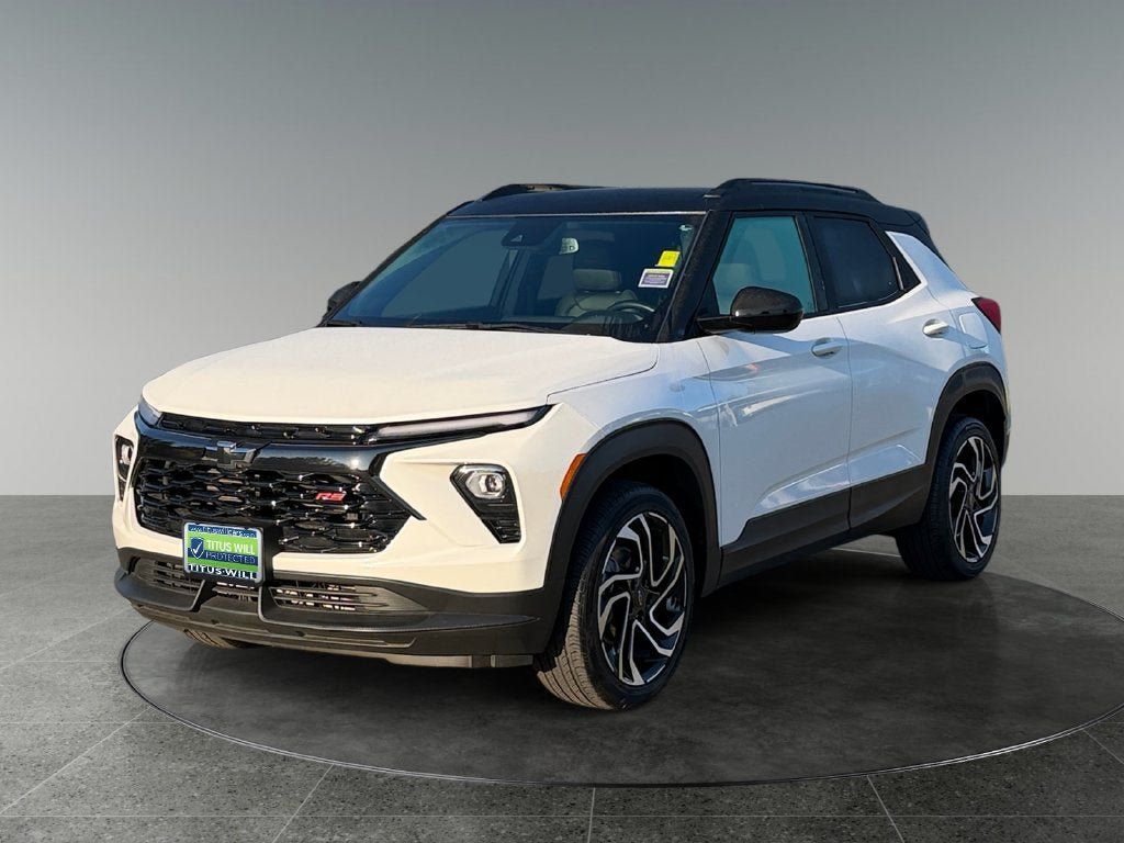 Certified 2025 Chevrolet TrailBlazer RS w/ Convenience Package AWD/4WD image 4