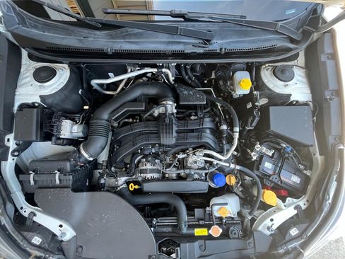 Used 2023 Subaru Outback Premium AWD/4WD image 33