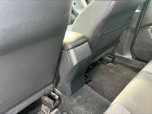 Used 2015 Subaru Forester 2.5i Premium w/ Popular Package #2 AWD/4WD image 10