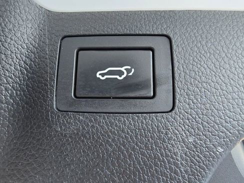 Used 2017 Hyundai Santa Fe Sport FWD image 36