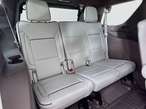 Used 2026 GMC Yukon Denali w/ Sun & Power Step Package AWD/4WD image 28