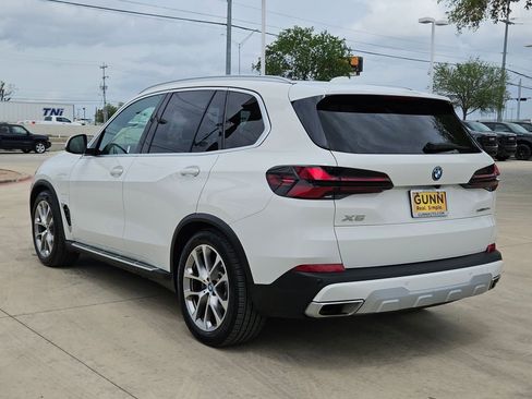 Used 2025 BMW X5 xDrive50e AWD/4WD image 5