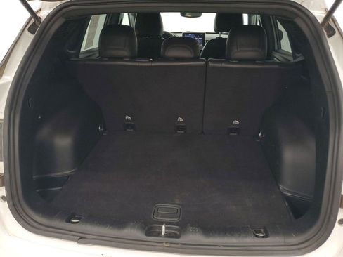 Used 2023 Jeep Compass Latitude image 23