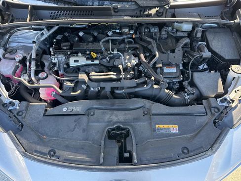 Used 2024 Toyota Prius LE AWD/4WD image 21