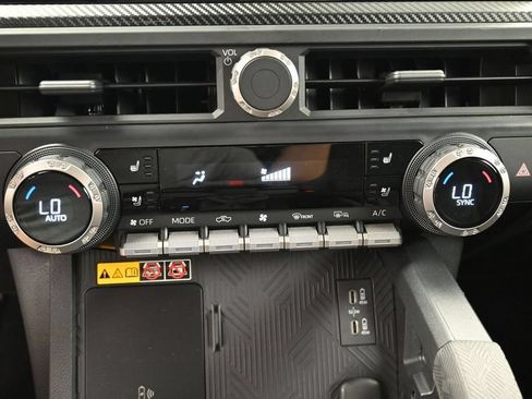 Certified 2025 Toyota Tacoma TRD Pro AWD/4WD image 23