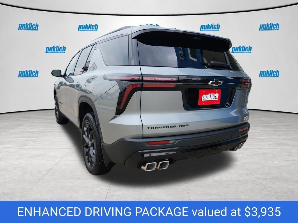 New 2026 Chevrolet Traverse LT w/ Enhanced Driving Package AWD/4WD image 3