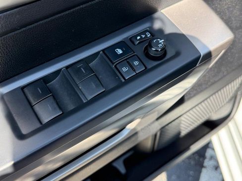 Used 2022 Toyota Tundra SR5 image 16