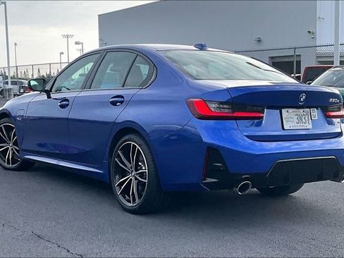 Used 2023 BMW 330e w/ M Sport Package image 12