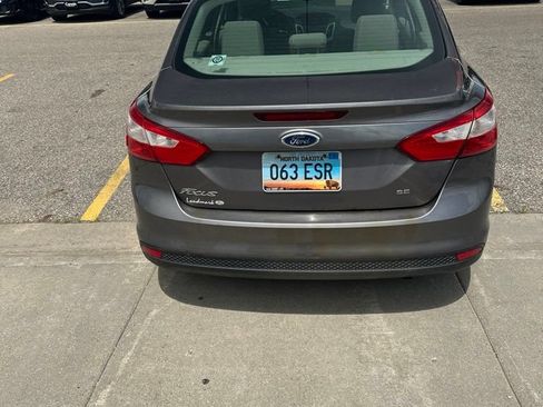 Used 2012 Ford Focus SE FWD image 7