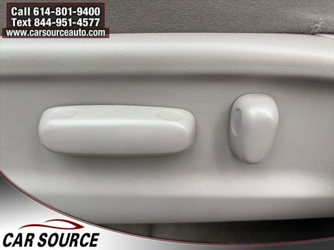 Used 2008 Toyota Camry LE image 11