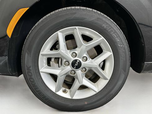 Used 2025 Kia Soul LX w/ LX Technology Package image 11