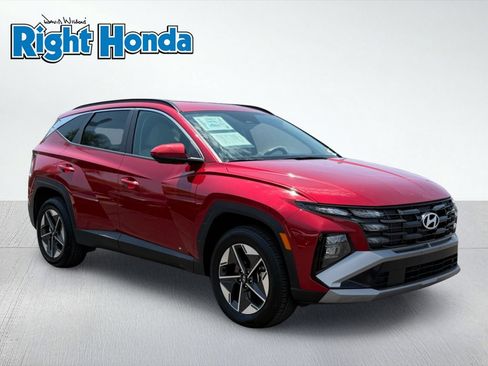 Used 2025 Hyundai Tucson SEL AWD/4WD image 9