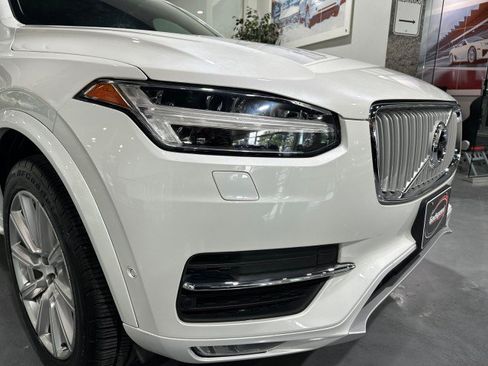 Used 2017 Volvo XC90 T6 Inscription w/ Vision Package AWD/4WD image 21