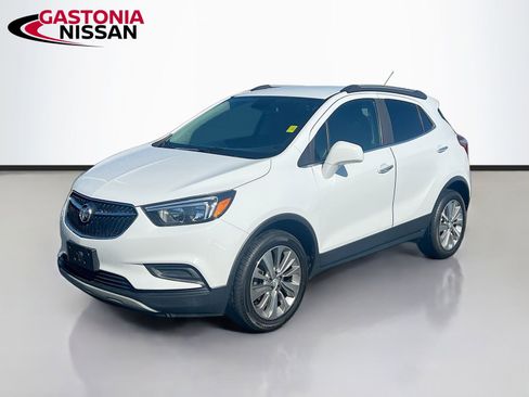 Used 2020 Buick Encore Preferred image 3