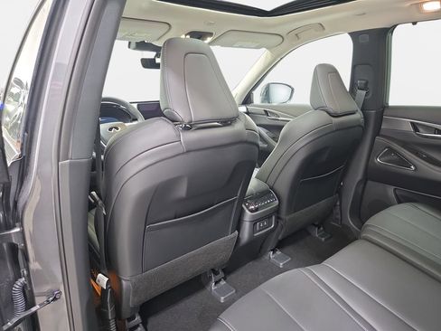 Certified 2026 INFINITI QX60 Luxe w/ Cargo Package AWD/4WD image 10