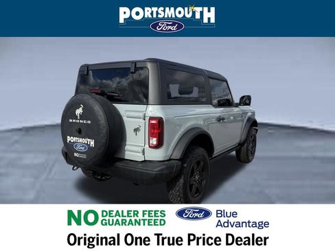 Used 2024 Ford Bronco Black Diamond image 23