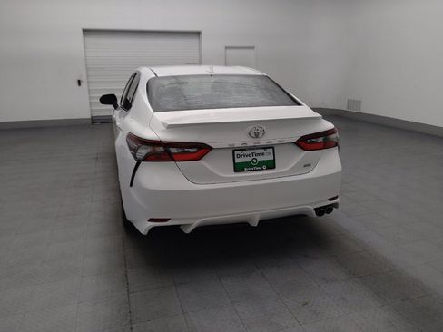 Used 2023 Toyota Camry SE FWD image 6