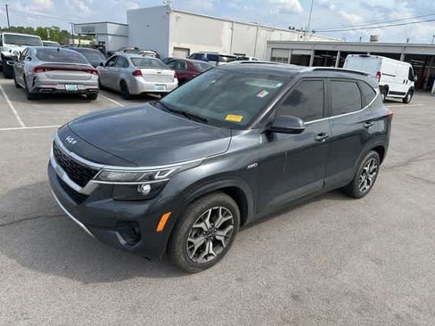Used 2022 Kia Seltos EX AWD/4WD image 9