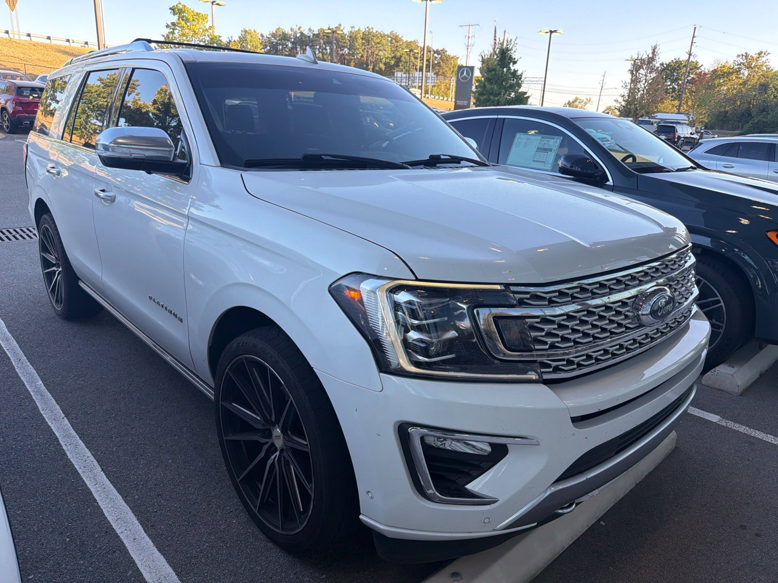 Used 2020 Ford Expedition Platinum AWD/4WD image 1
