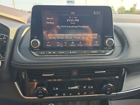 Used 2022 Nissan Rogue SV AWD/4WD image 31