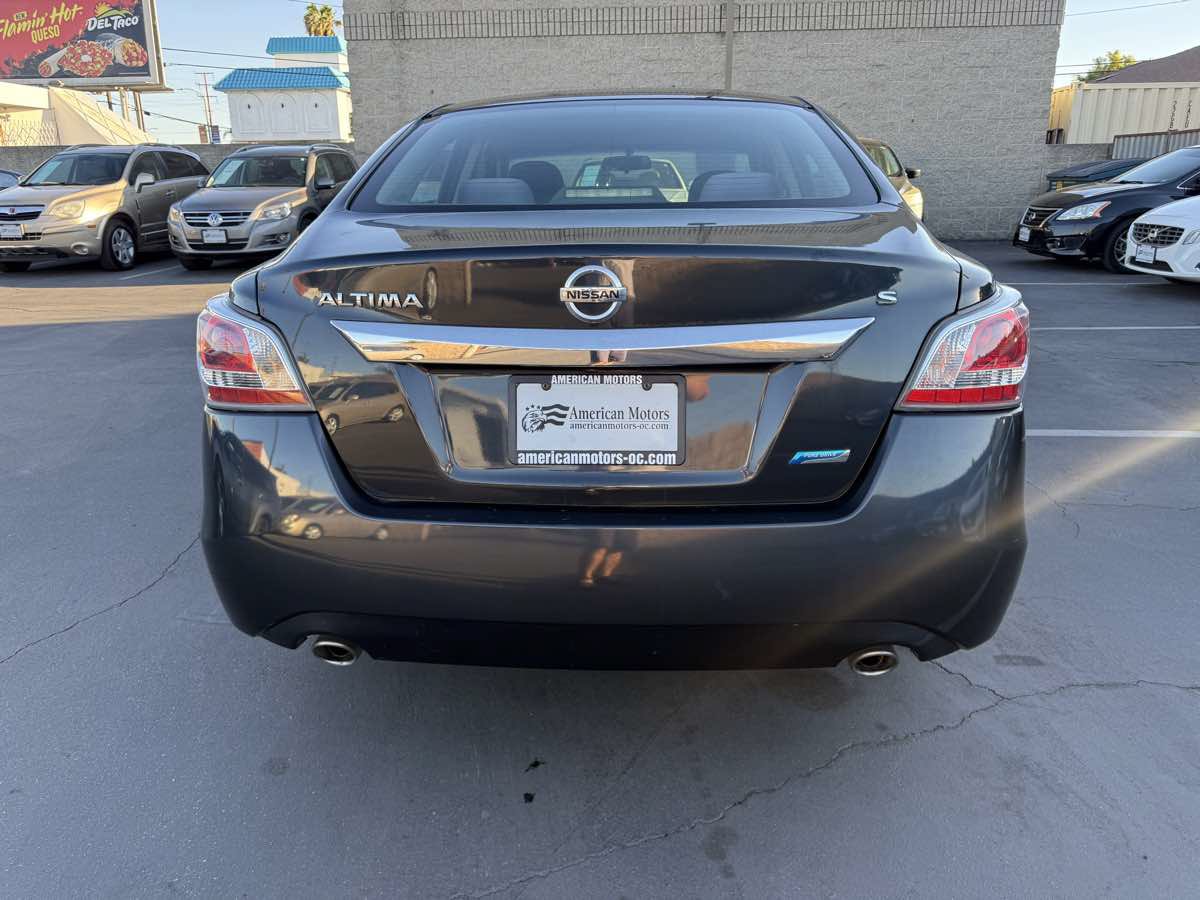 Used 2014 Nissan Altima 2.5 S FWD image 3