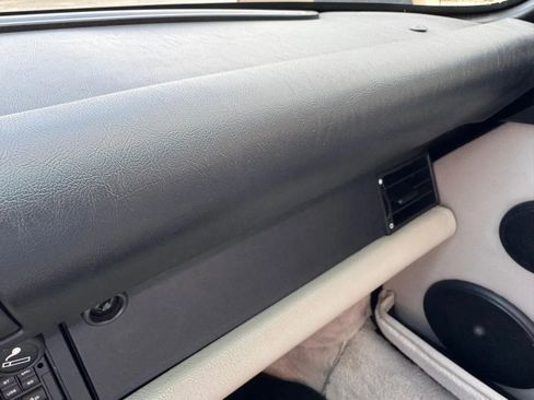 Used 1989 Porsche 911 Carrera image 39