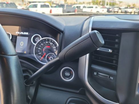 Used 2024 RAM 3500 Big Horn image 23