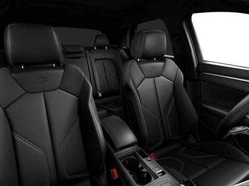 Certified 2023 Audi Q3 2.0T Premium w/ Black Optic Sport Package AWD/4WD image 5