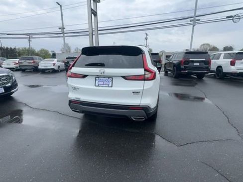 Used 2023 Honda CR-V Sport Touring image 6